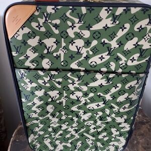 Louis Vuitton Takashi Murakami MonogramouflagePegase 60  Carryon Lugguage